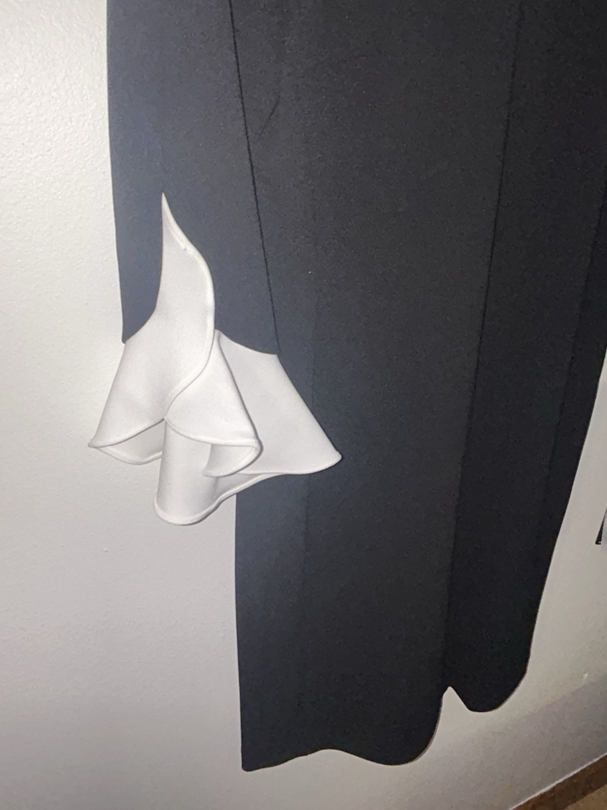 KARL LAGERFELD Collared 3/4 Ruffle Sleeve Peal Button Dress SIZE 4 NWT $128