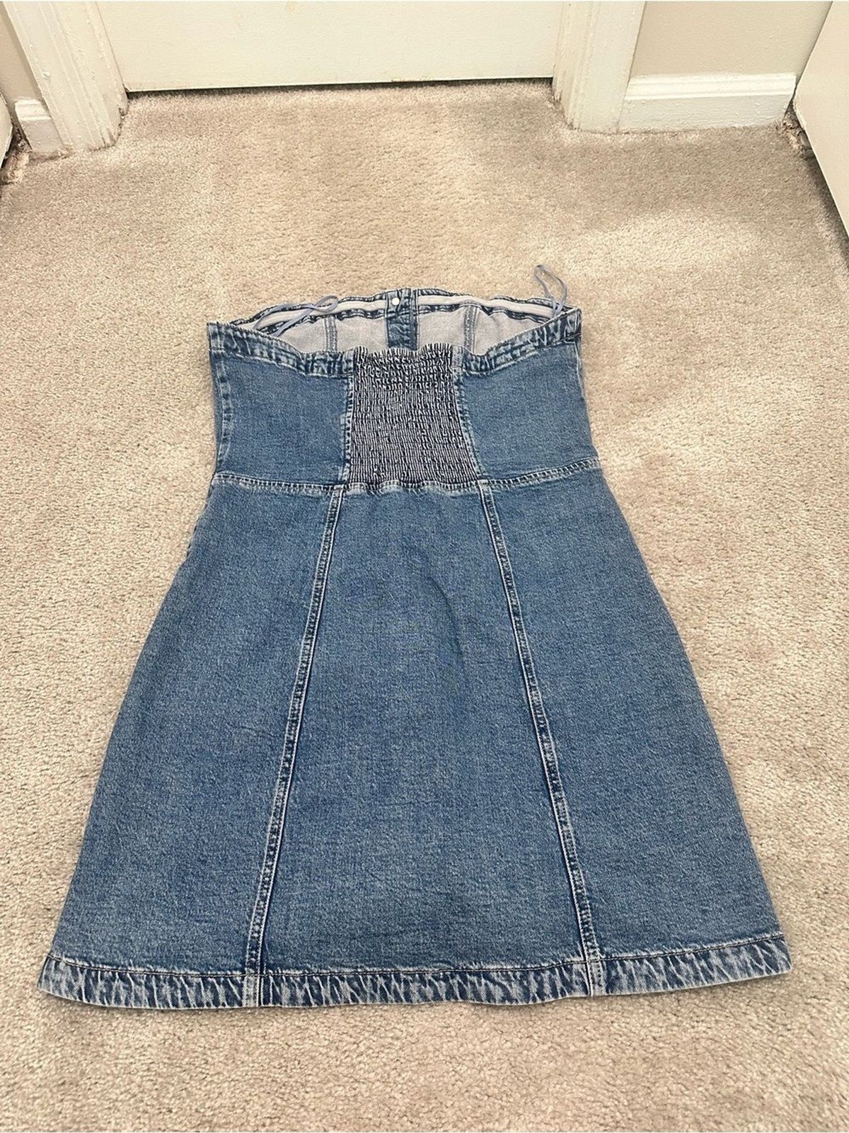 GAP Strapless Denim Mini Dress in Medium Wash Size MP MSRP $70