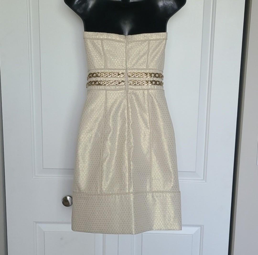 Laundry by Shelli Segal Gold Metallic Jacquard Chain Waist Mini Dress Strapless
