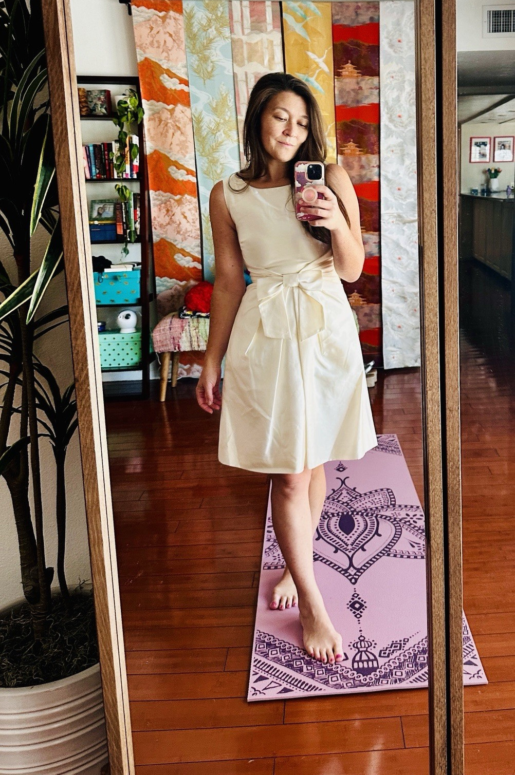 kate spade new york Ivory Satin A-Line Knee Dress Bow Zip Scoop Neck Sz 2