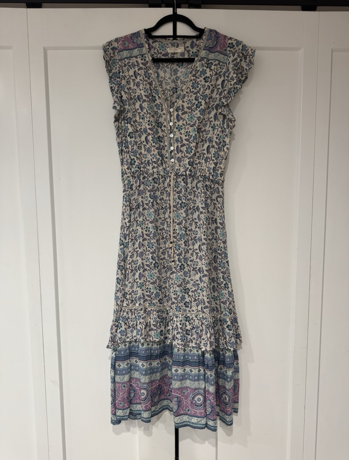 Spell & The Gypsy Collective Floral V-Neck Flutter Midi Dress Lined M