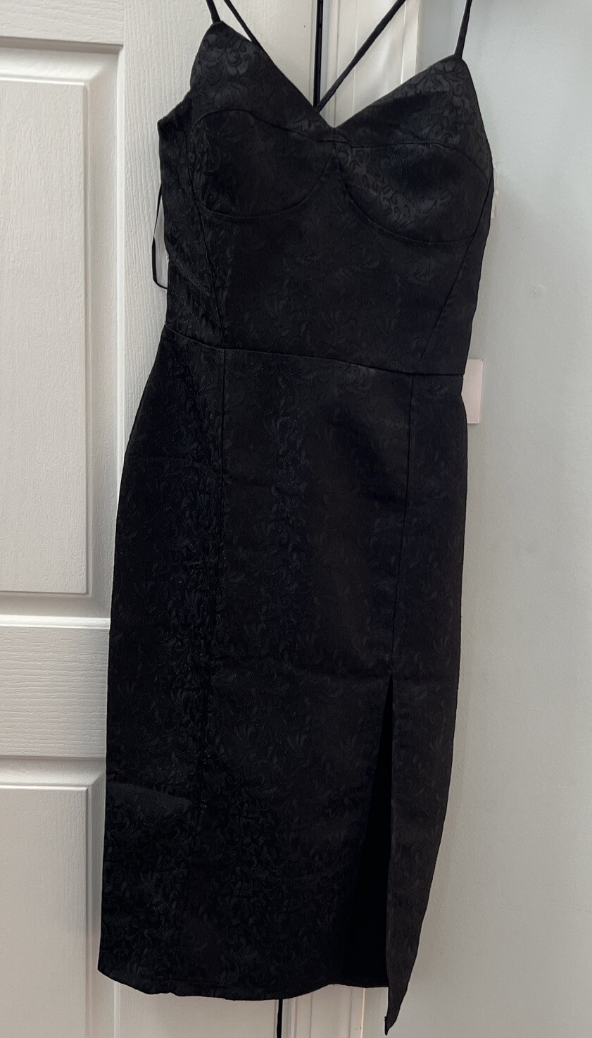 By The Way Aspen Dress Size Small V-Neck Midi NWT