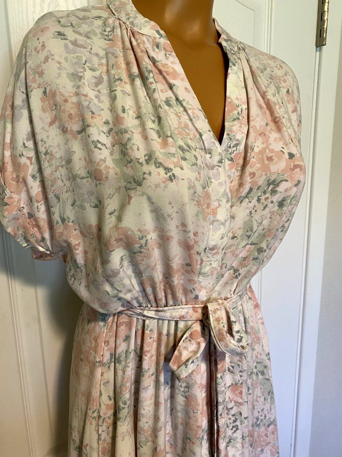 H&M PASTEL FLORAL BUTTON DOWN DAYDRESS ~ HUGE SWEEP SKIRT SZ S