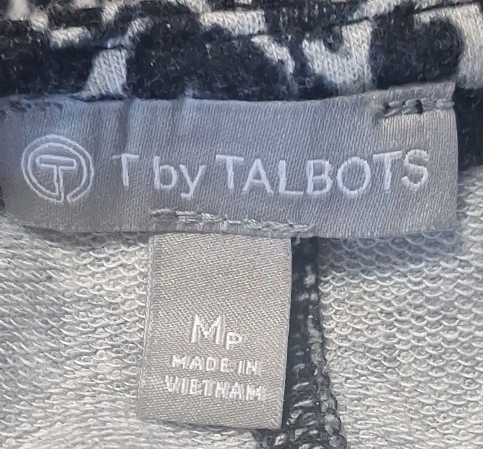 T By Talbots Animal Print Jersey Split Neck Dress Women’s MP, Pull Over, Stretch