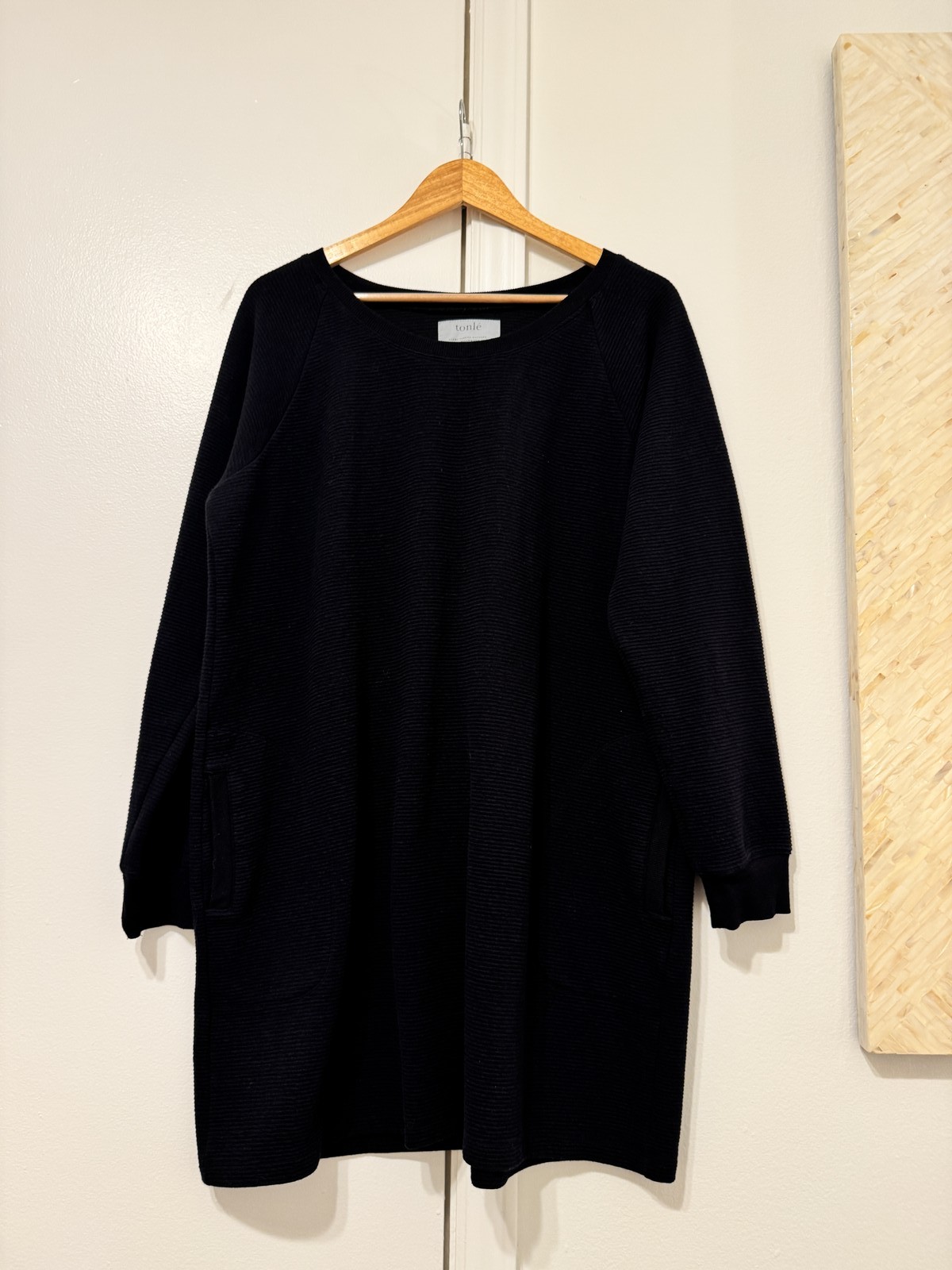 tonlé Black Textured Knit Shift Dress XL Long Sleeve Scoop Neck Fashion