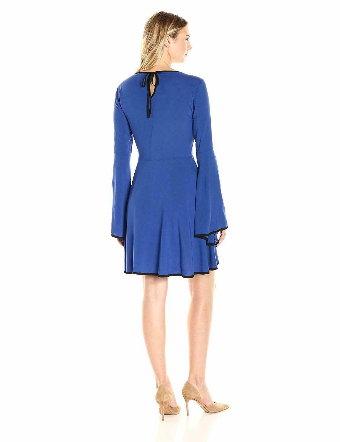 James & Erin Piped Knit Flare Dress Women’s Medium Blue Twilight Flared Sleeves