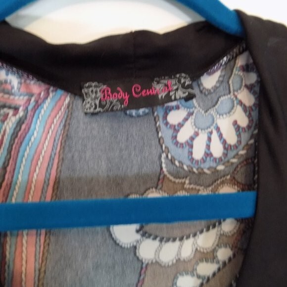 Body Central Paisley Stretchy Soft Dress Size Small Red Brown Blue Cream