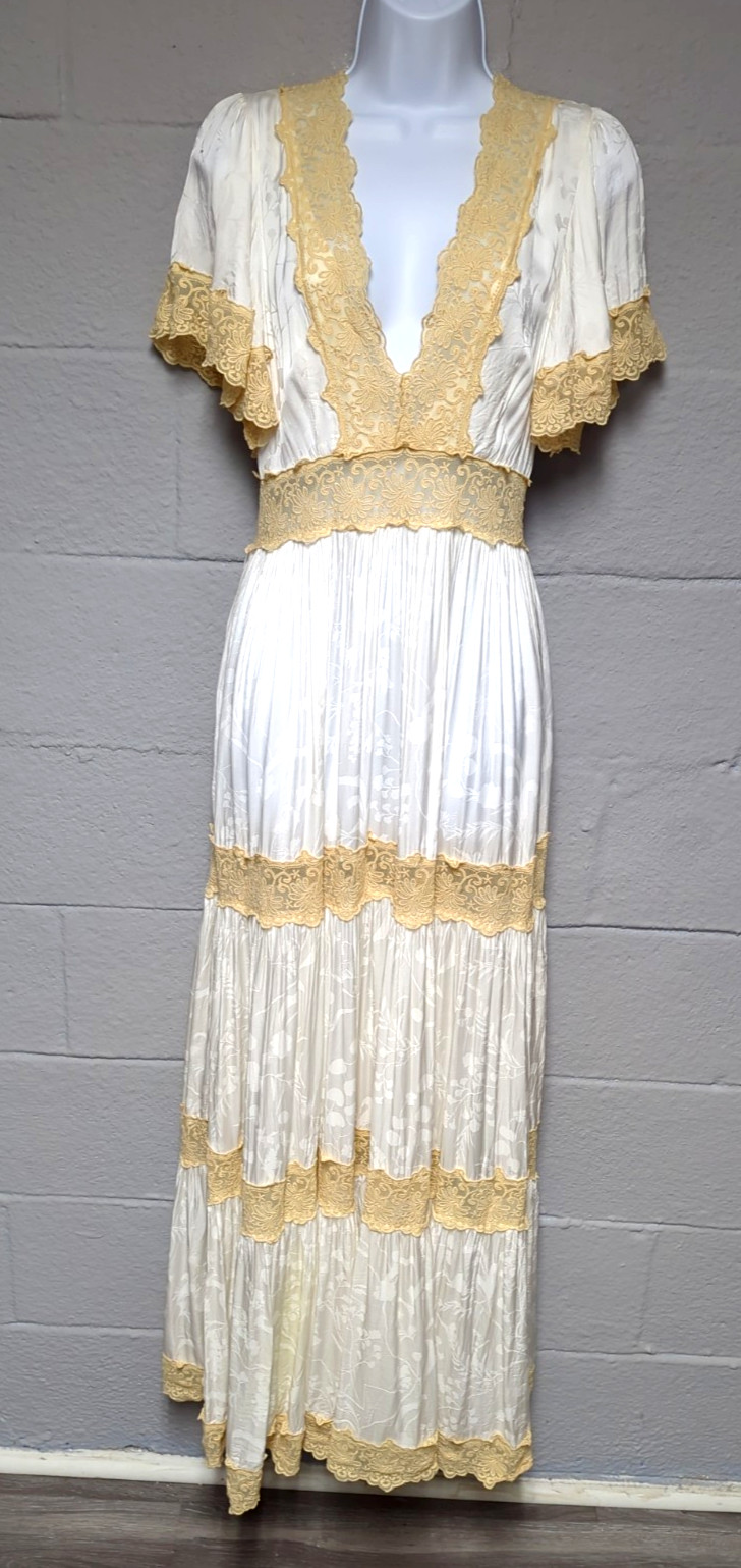 SPELL & THE GYPSY Collective Ivory Ocean Lace Maxi Gown Size S
