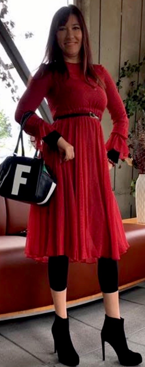 Stunning Silk dress by Philosophy Di Lorenzo Serafini Made In Italy 🇮🇹