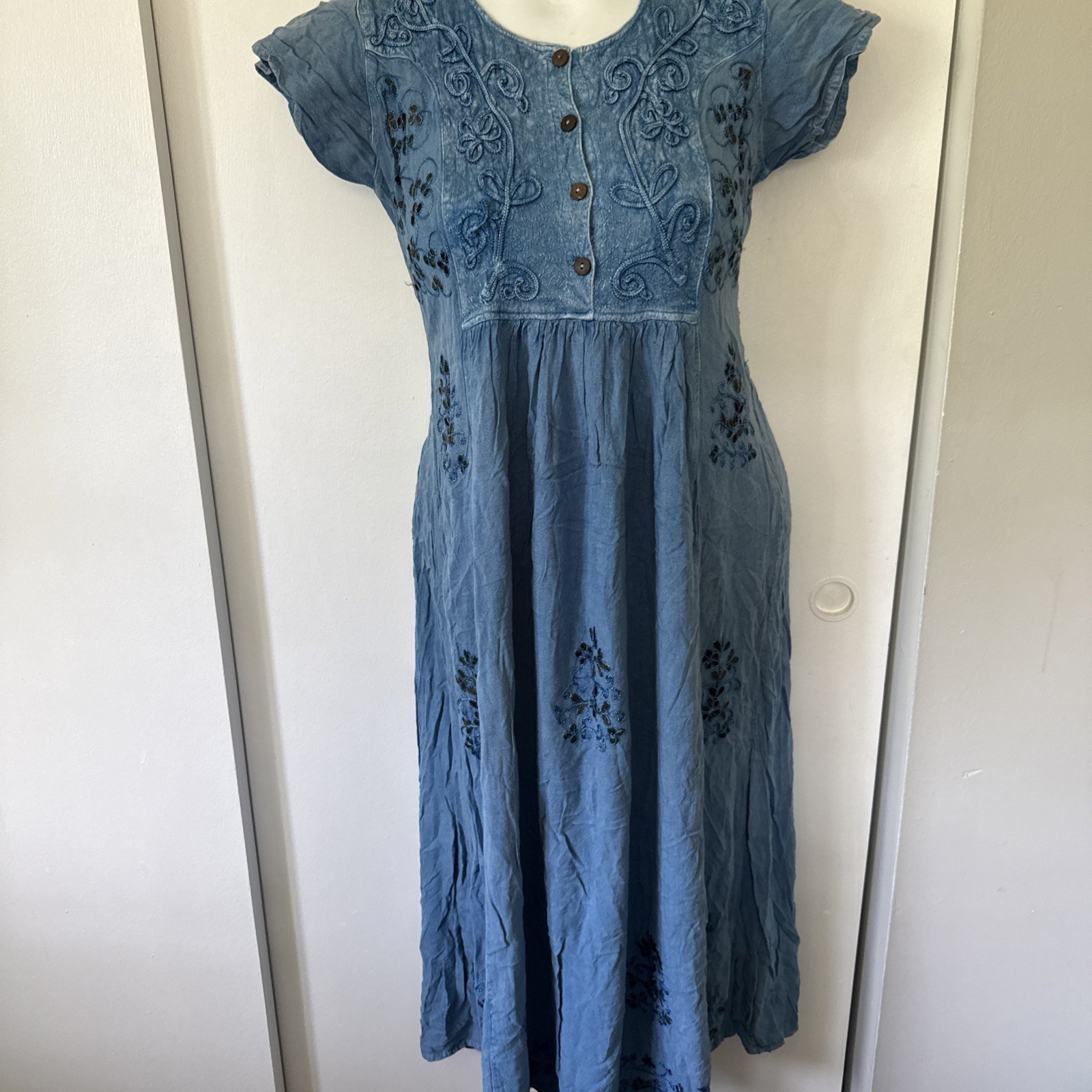 Scared Thread Vintage 90s Embroidered Tie Back Midi Dress One Size Fit Most