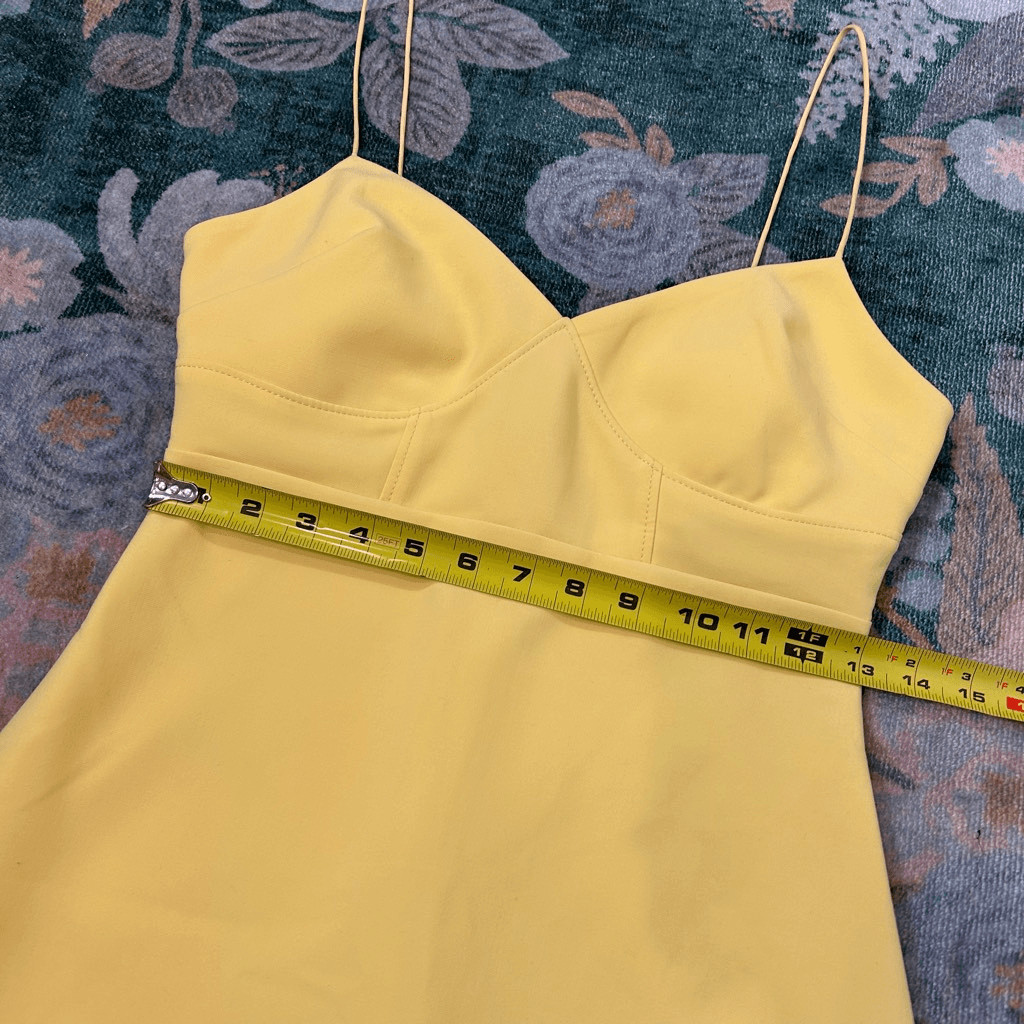 Likely Dress Pale Yellow Sleeveless Lined Side Slit V-Neck Mini Bodycon Sz 0 XS