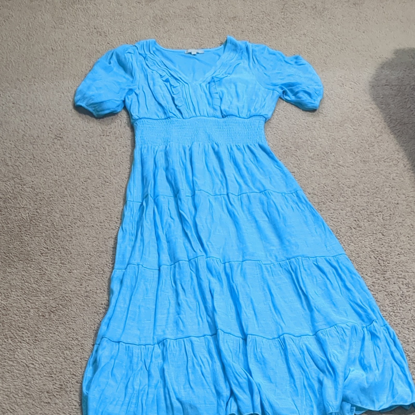 J.GEE Blue Solid Midi Dress Ruffle Smocked V-Neck Puff Short Sleeve Size L