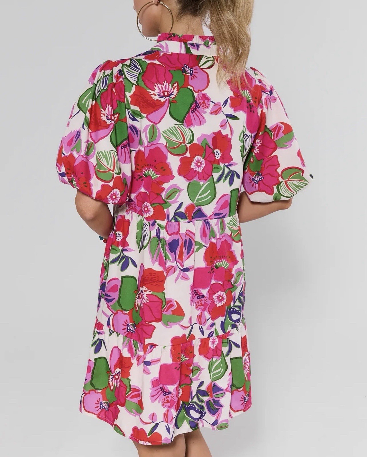 Avara NWT Women’s Flory V-Neck/High Collar, Puffy Sleeve A-Line Knee Dress