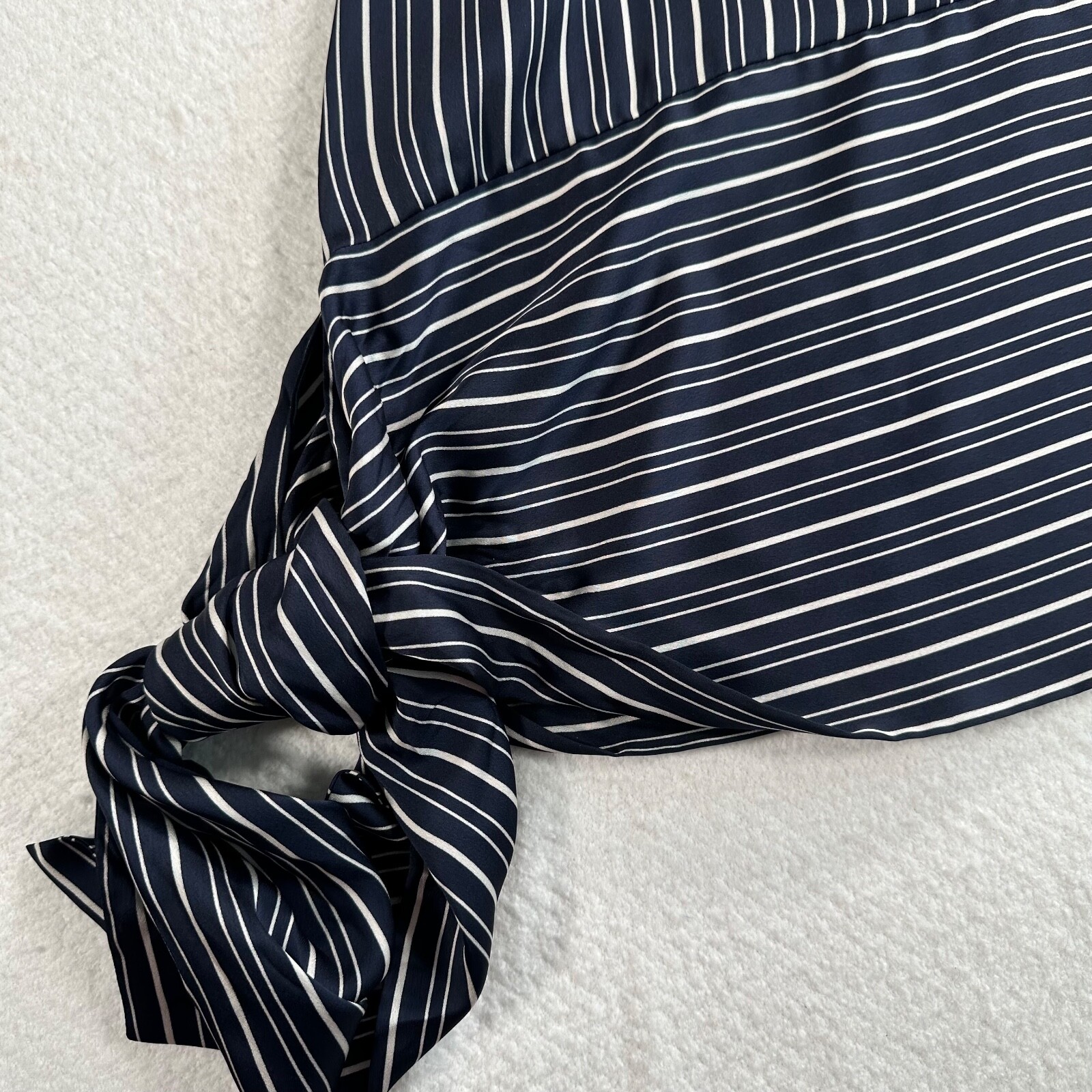 J.O.A Los Angeles Spaghetti Strap Mini Dress Women’s Large Side Bow Navy Blue