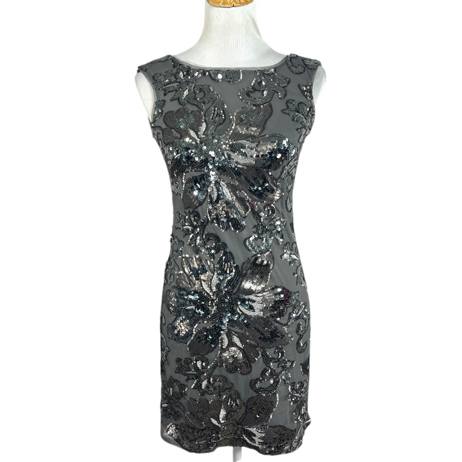 White House Black Market Dress Womens 00 Gray Silver Sequin Sheath Cocktail Mini