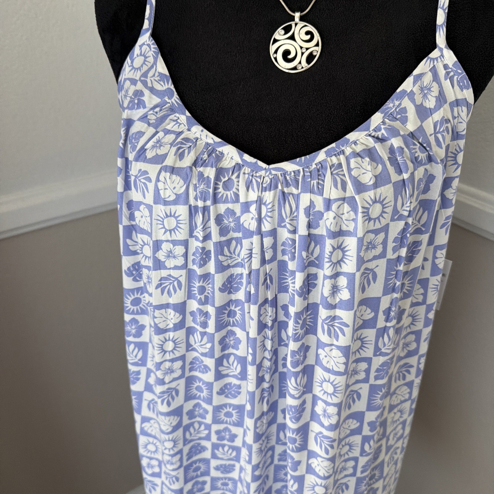 NWT Billabong Sunny Daze Mini Shift Dress Tropical Hawaiian Floral Multi L $49