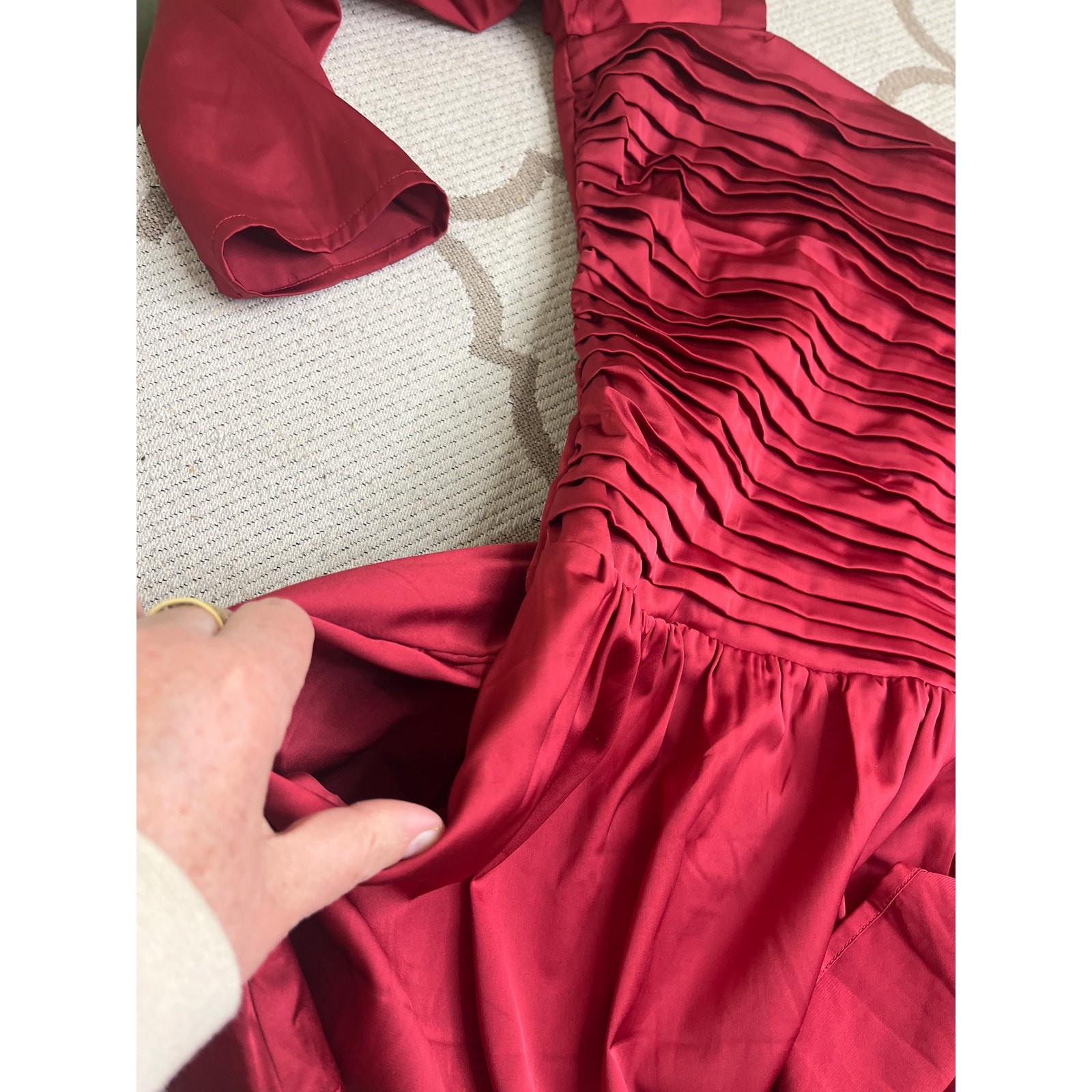 Abercrombie & Fitch Emerson Drop-Waist Satin Mini Dress in scarlet red, size XLP