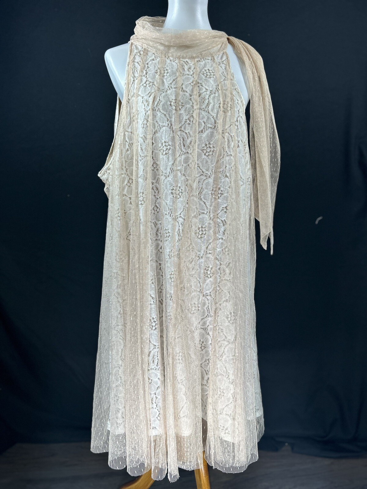 Ryu: women’s 2xl Beige Crotchet Whimiscal Mesh Tulle Dress Bow Sleeveless