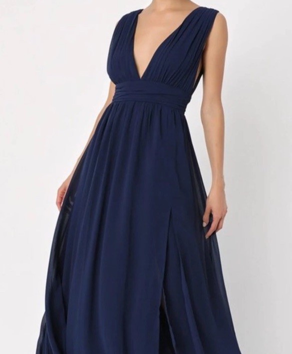 New With Tags!! Lulus Navy Blue Plunging V Neck Pleated Maxi Dress Size S