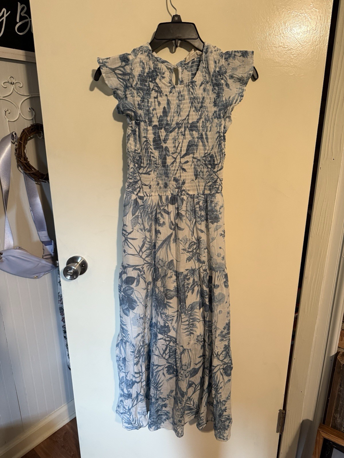 Women’s Blue & White Floral Print Maxi Dress Size S – By Sweet Wanderer