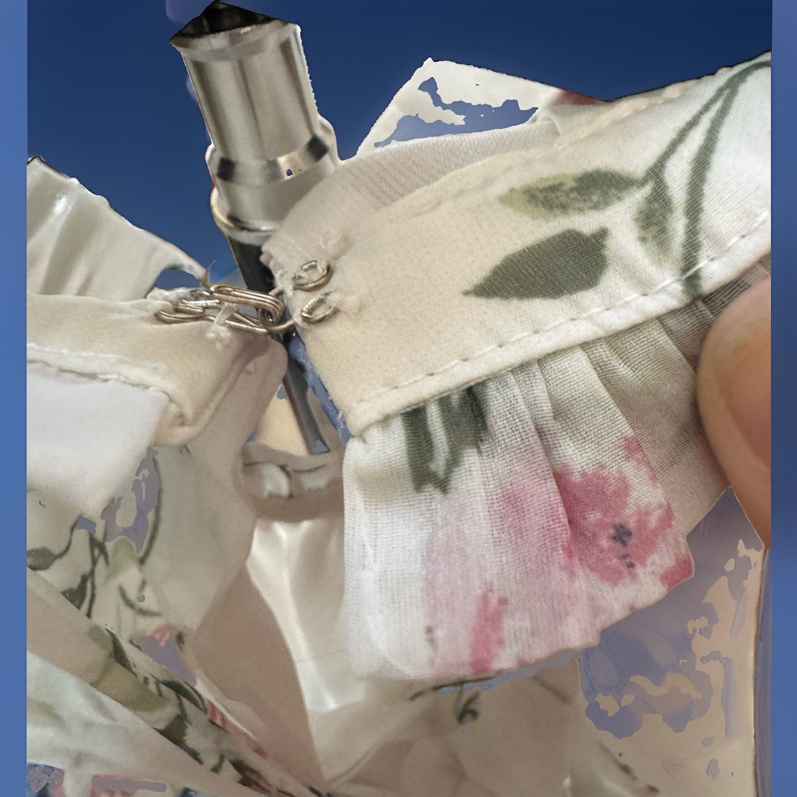 Francesca’s Mi Ami Willow Halter White Blue Pink Floral Maxi Dress NWT Women’s L