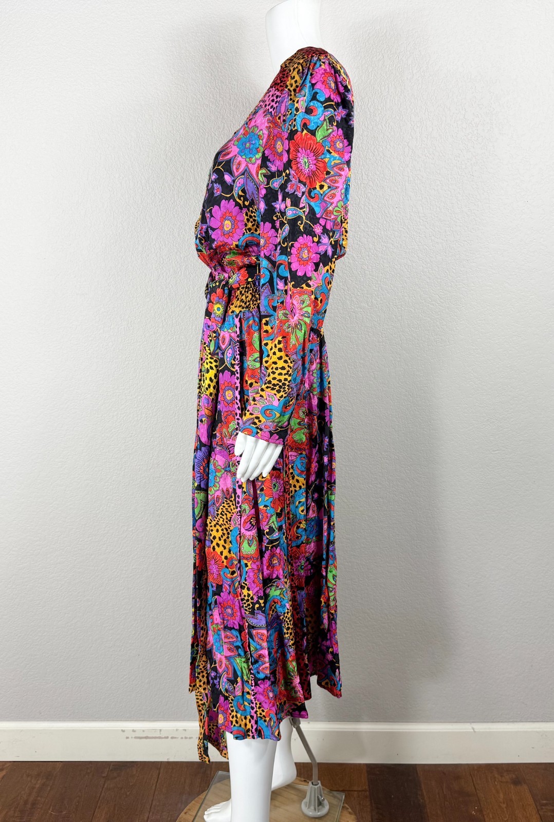 DIANE FREIS ORIGINAL Dress 100% Silk Vivid Multi Print with Tie Small? – NTSF