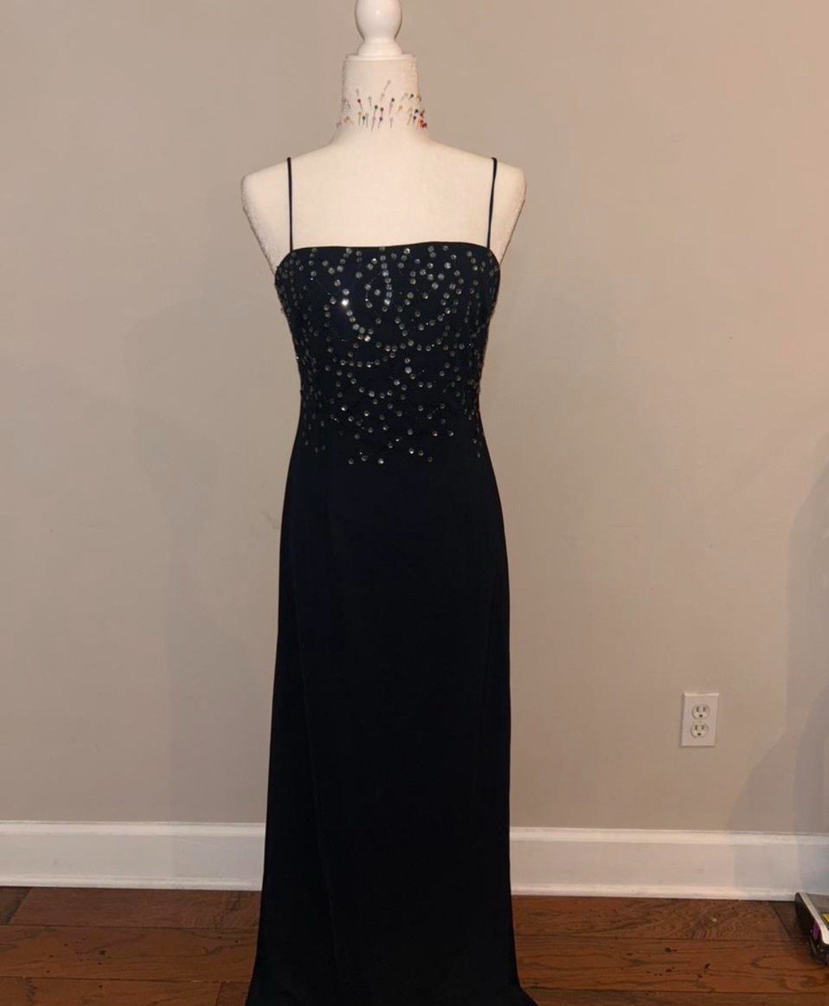 Betsy & Adam Navy Beaded Chiffon Spaghetti Strap Sheath Formal Long Dress 10