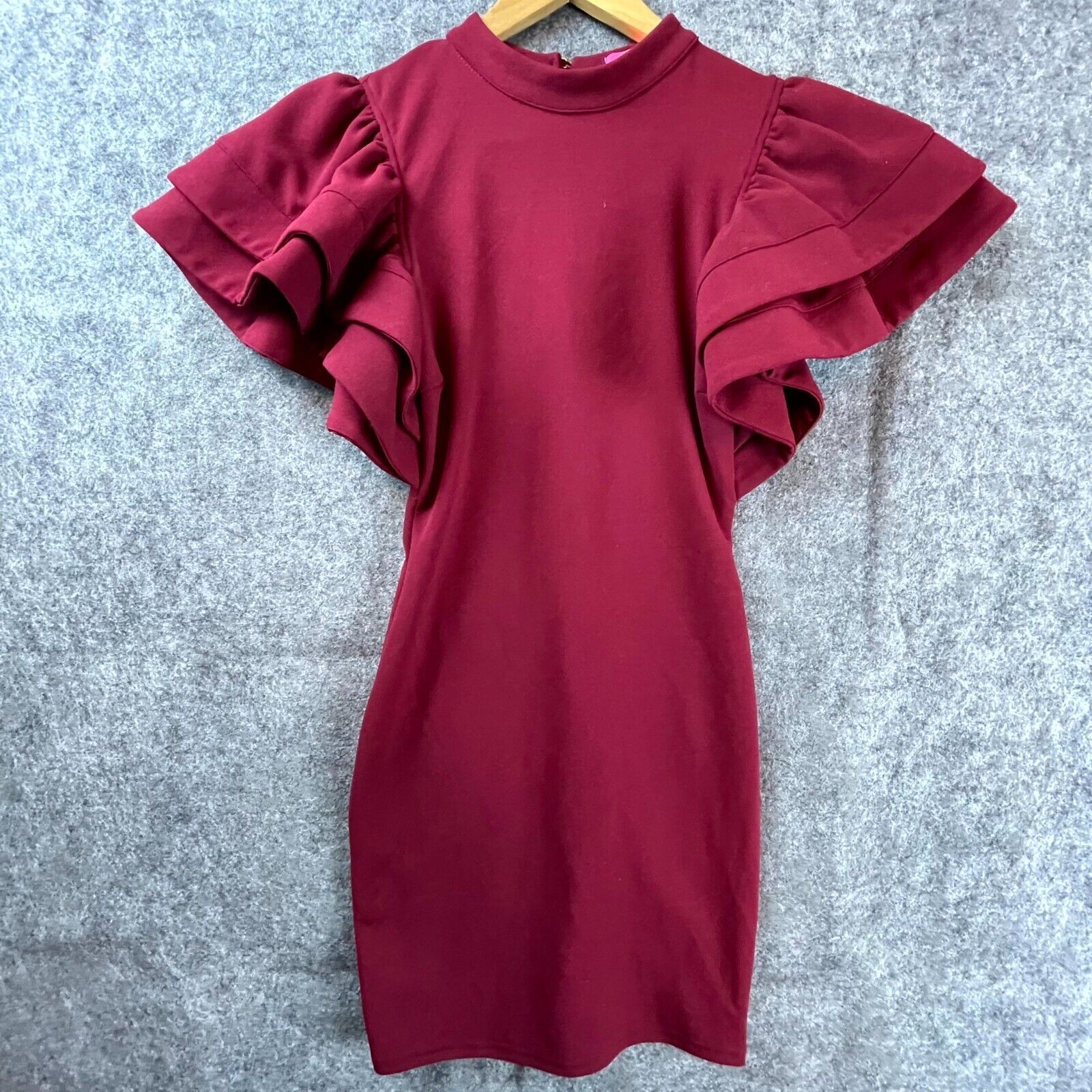 Xtaren Dress Medium Red Stretch Big Ruffle Sleeve Keyhole Back Fitted Modern