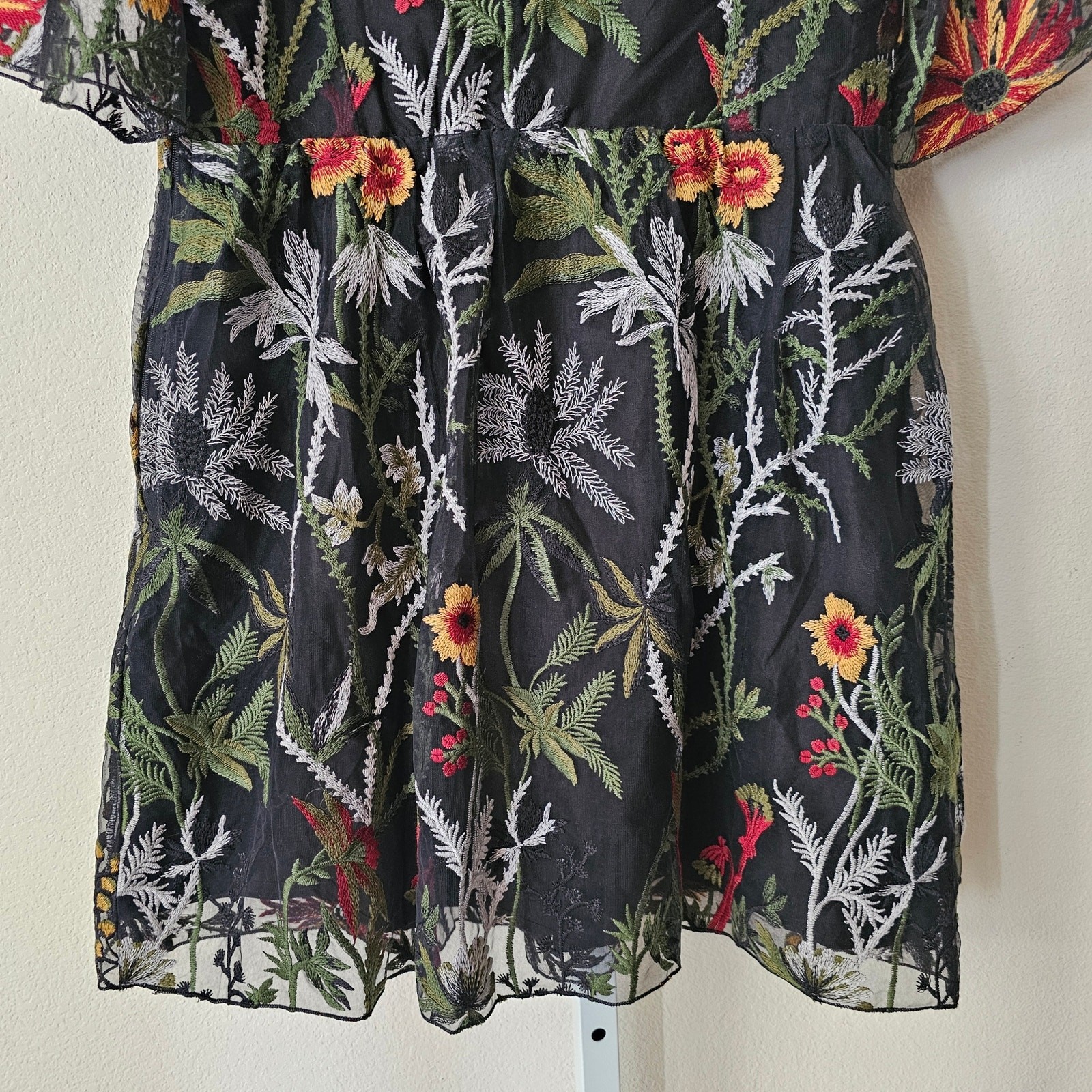 DISTURBIA NWT Wildflower Embroidered Floral Boho Goth Mesh Mini Dress Sz US 8