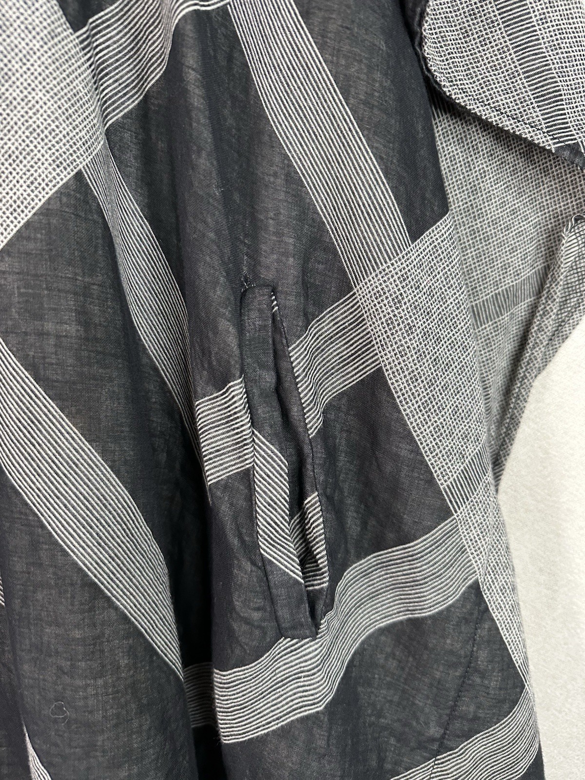 BILLY REID Boxy Tunic Kaftan Poncho Shirt Sz M / L Black Plaid Gauze monochrome