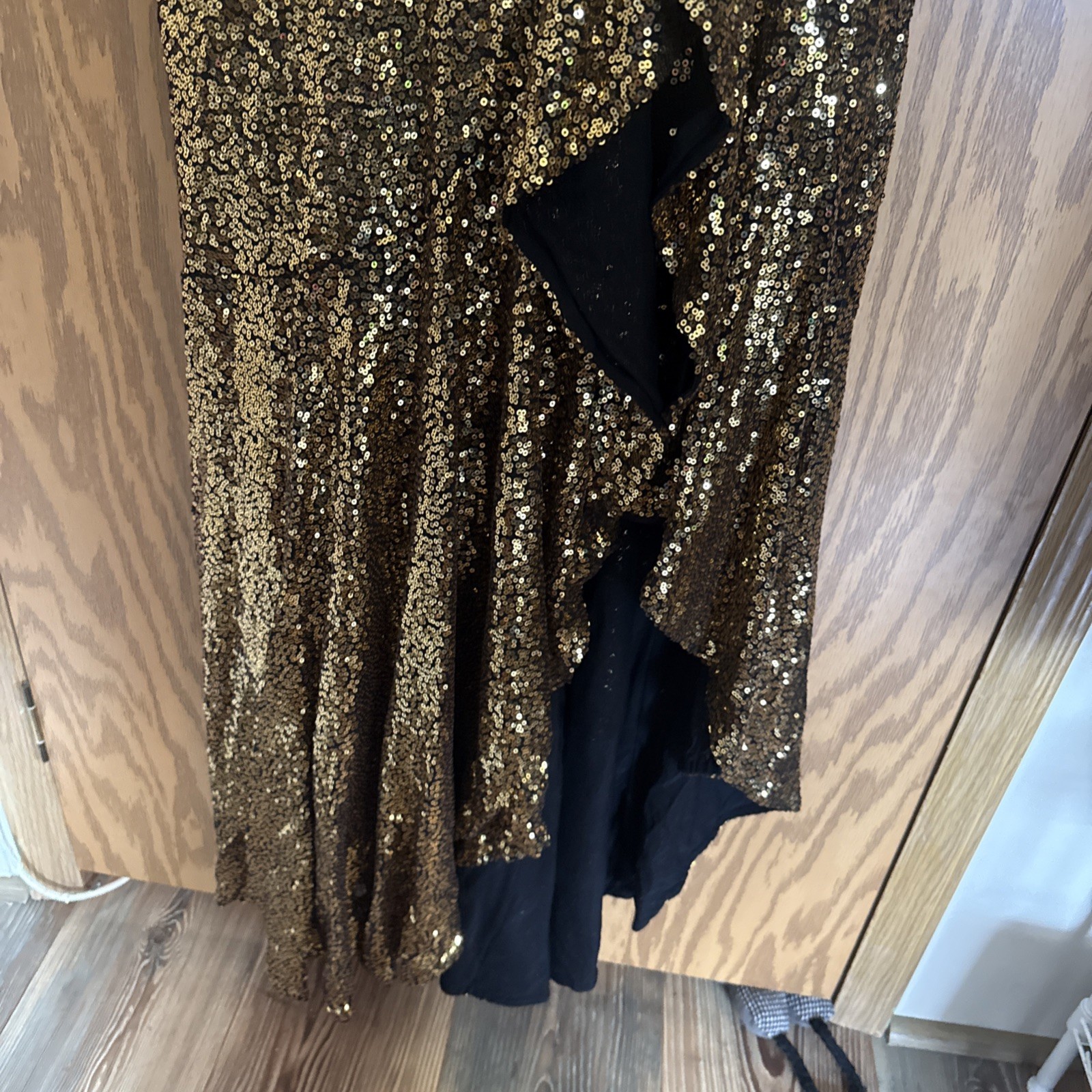 Grace Karin Dress Gold Sequin Sleeveless Ruffle Slit Super Pretty Large