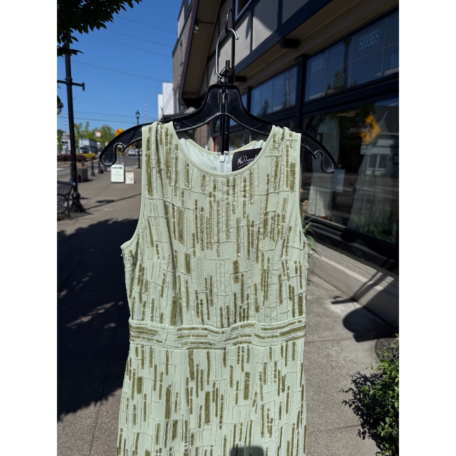 Mac Duggal Abstract Beaded Sequin 70264 Sage Sheath Sleeveless Midi Dress Sz. 8