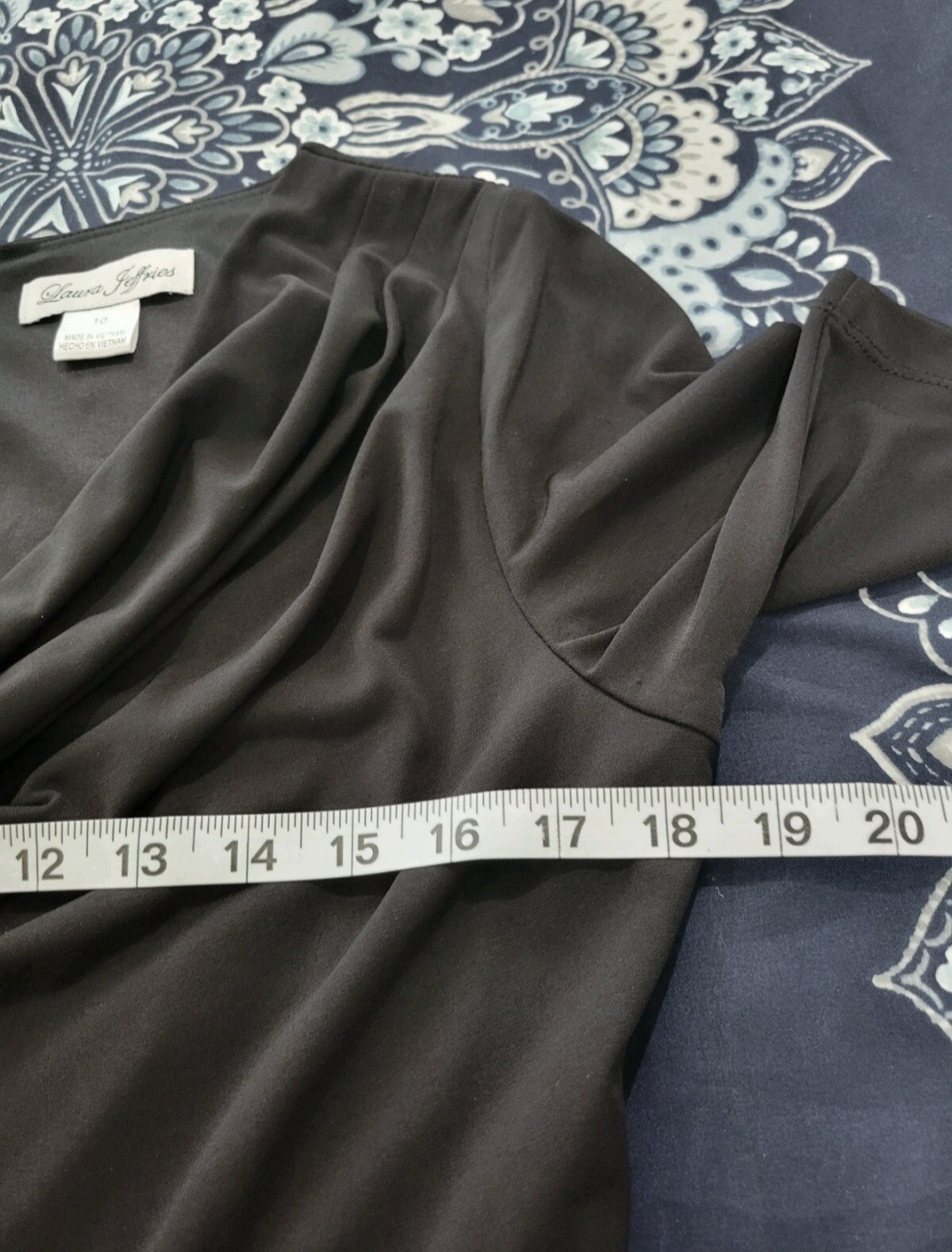 Laura Jeffries Black Drape Neck Dress Size 10 Ruched Waist Short Sleeve