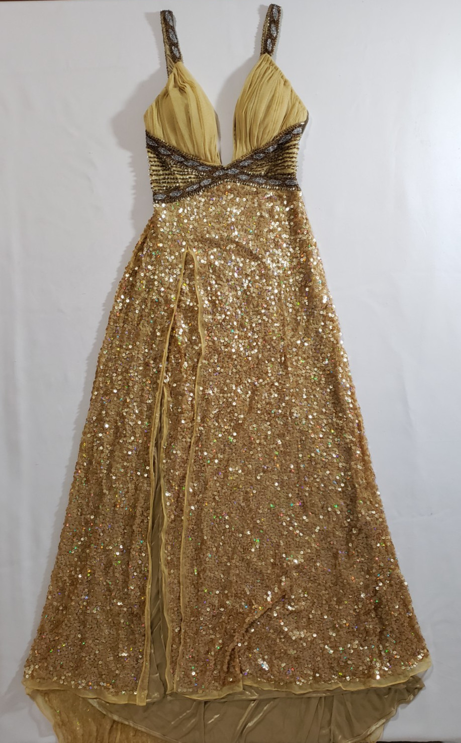 Vivace by Cassandra Stone Gold Sequin Long Dress size M Front Slit Sleeveless *