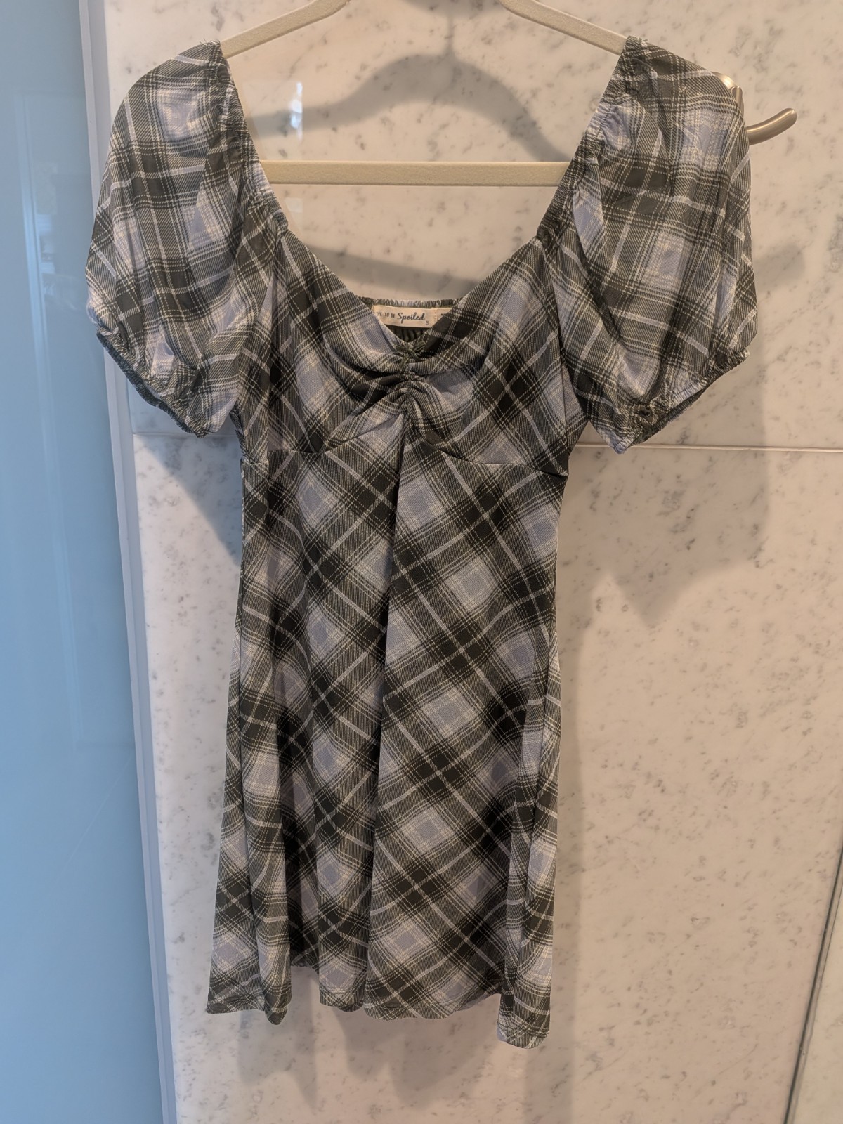 Ladies Plaid Blue and Brown Puffy Sleeves Dress. Small