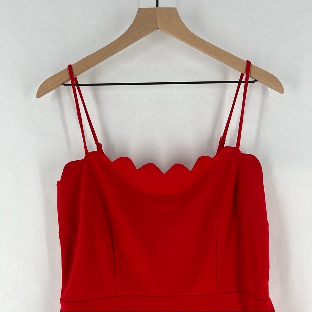 B. Darlin Red Stretch Crepe Scallop Edge Spaghetti Strap Fitted Mini Dress