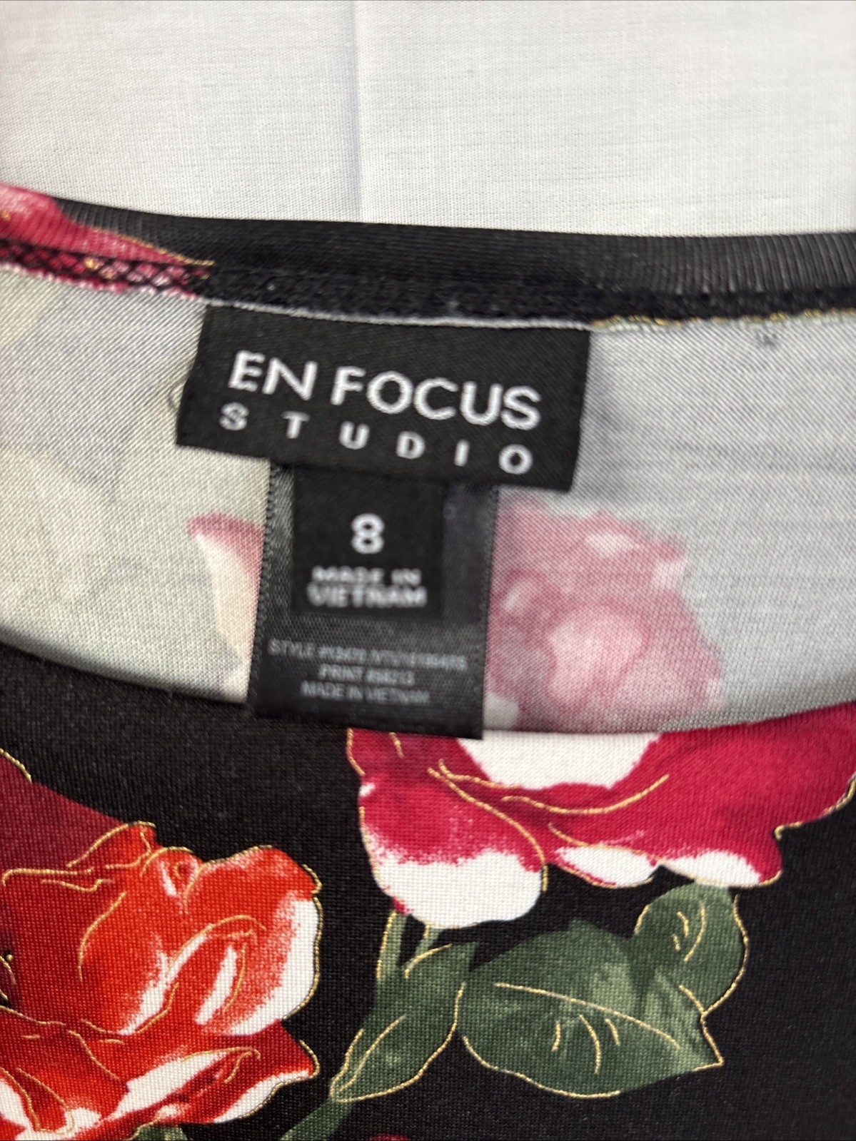 Enfocus Studio Dress -Black with Floral Print – Size 8 – PRE-OWNED – GOOD