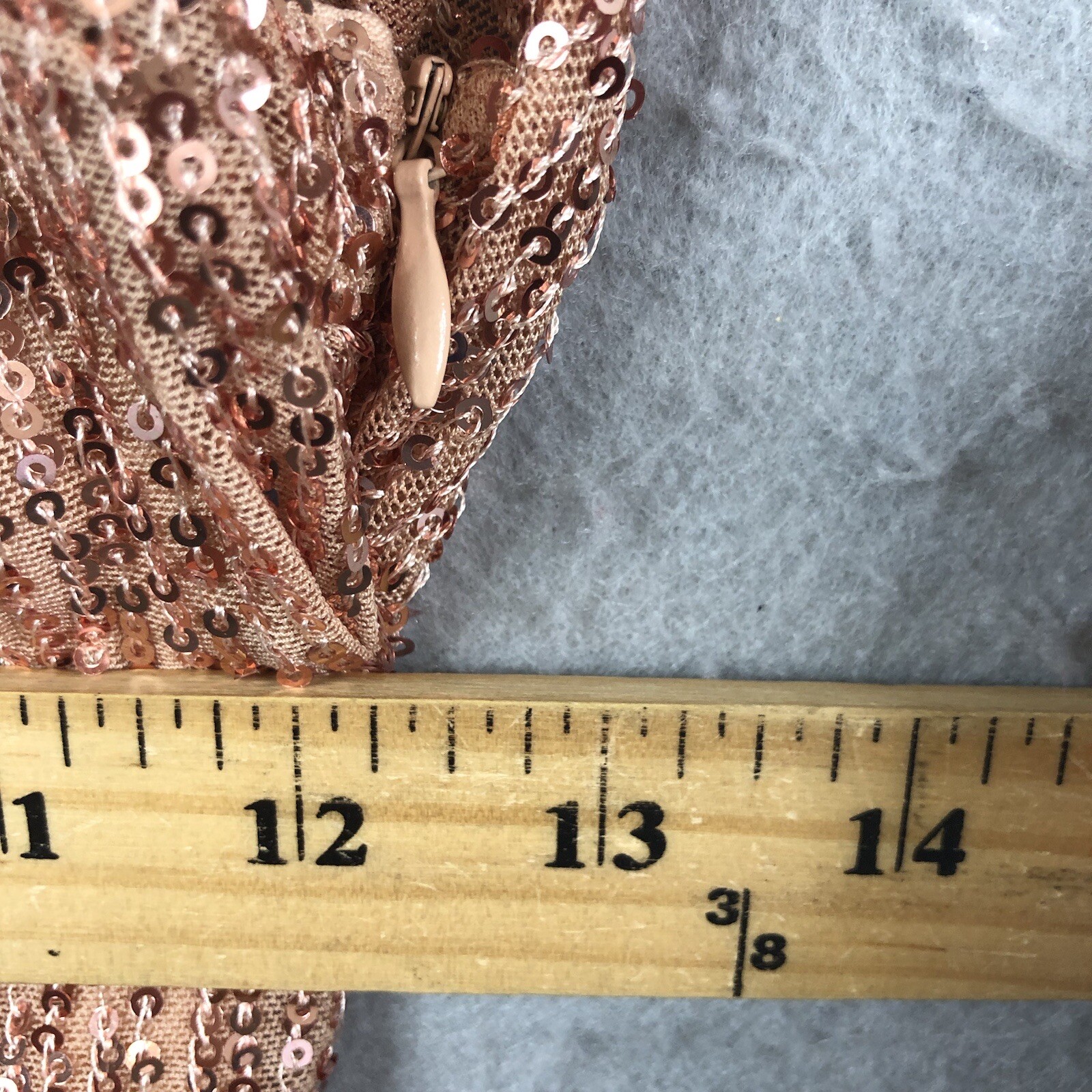 Hello Molly Mini Dress Womens 4 Pink Blush Sparkle Queen Sequin All Over NEW