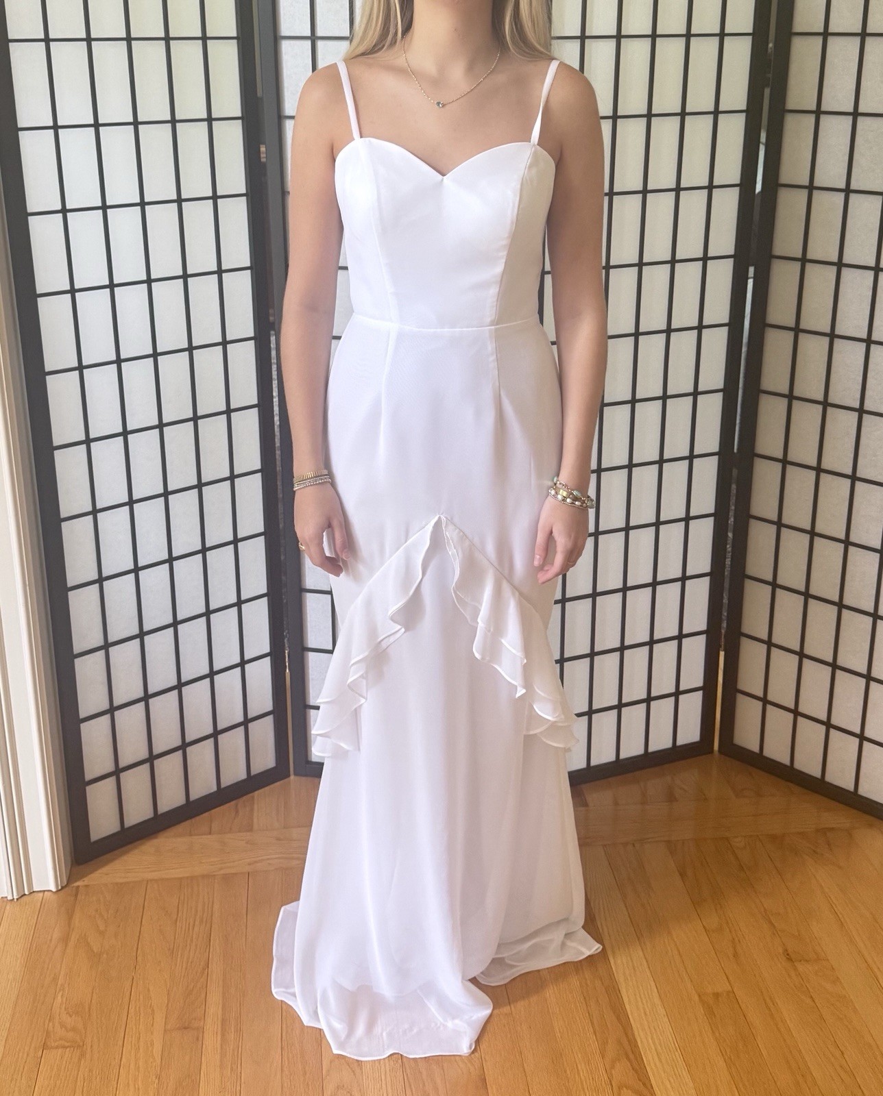 White Sweetheart Sleeveless Ruffle Column Sheath gown 2