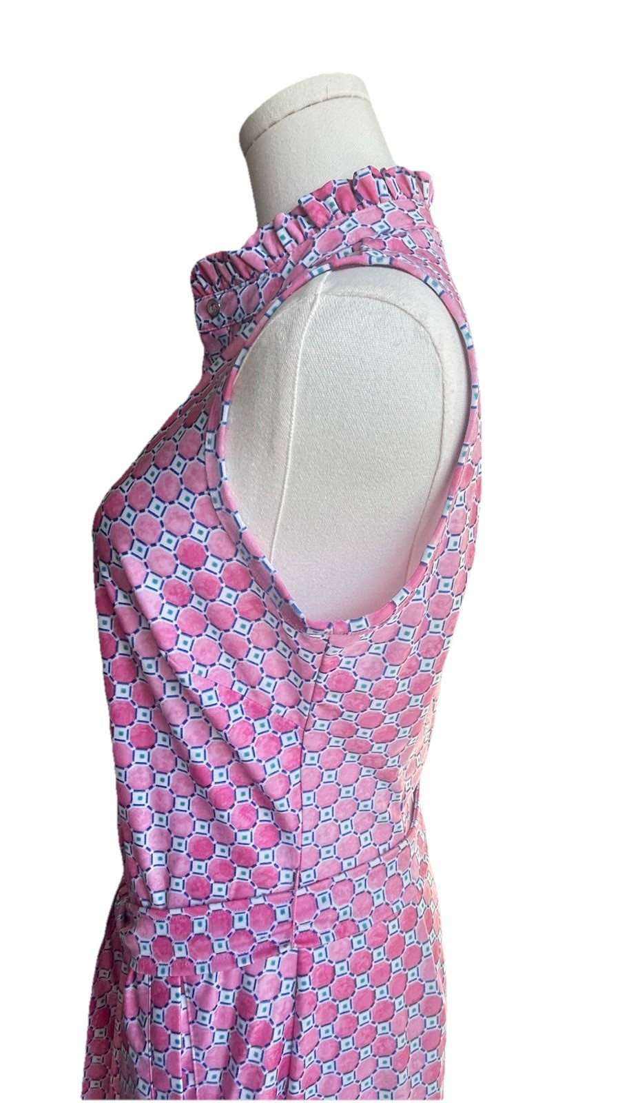 Pappagallo Tess Ruffle Neck Midi Dress. Button Up geometric pink, Belted Sz 4