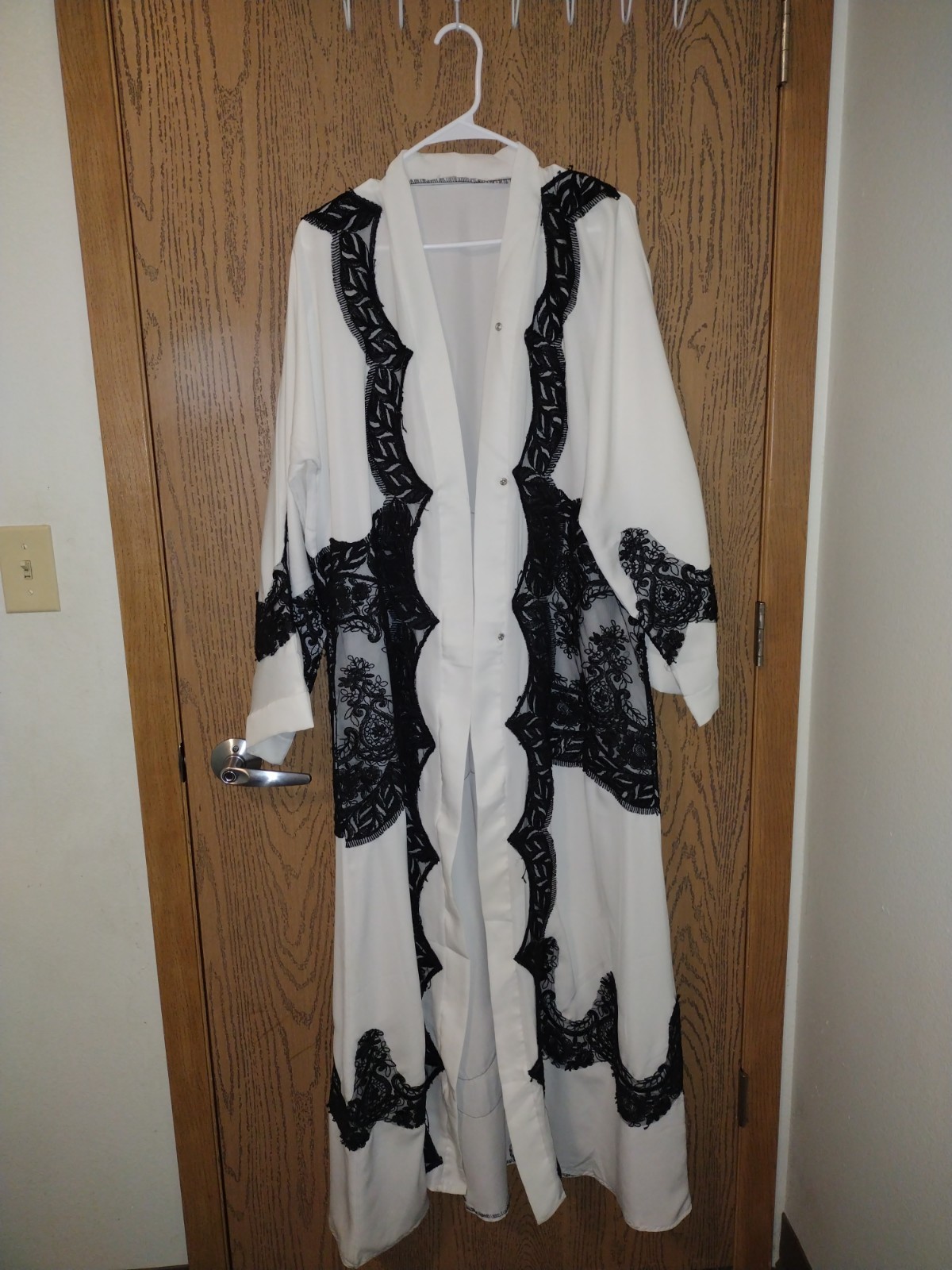 Open Abaya White And Black For Muslim Women Clothing