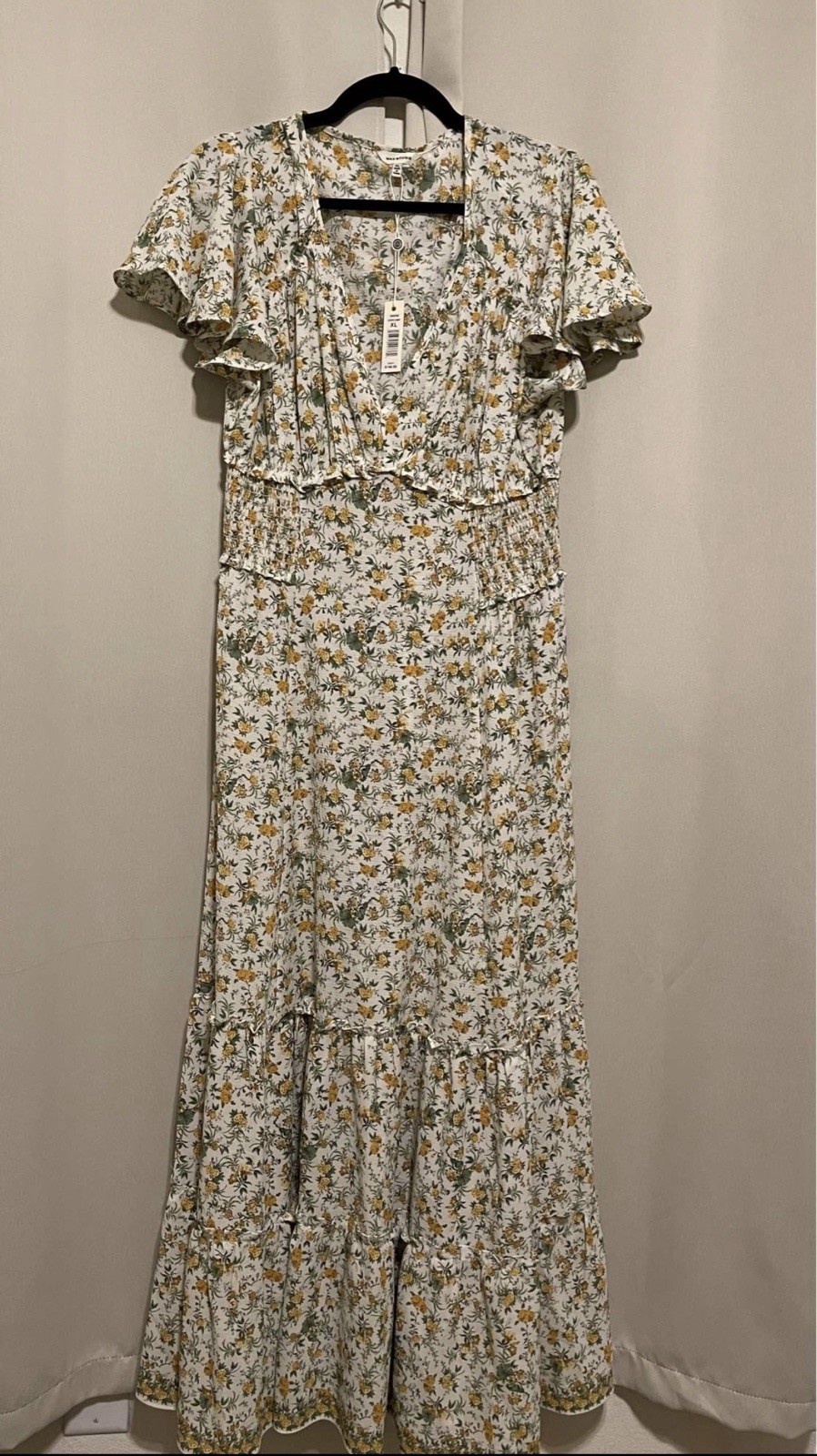 Max Studio V-Neck Floral Maxi Dress XL White Yellow Green Smocked Ruffle