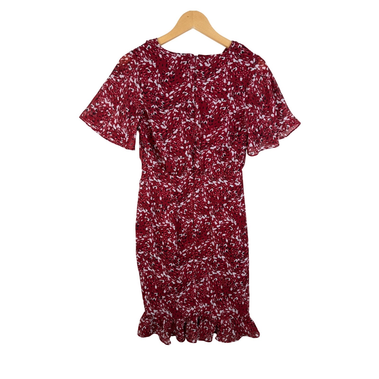 BCBGeneration Flutter Sleeve Ruched Front Ruffle Hem Dress Size 2 Red Print