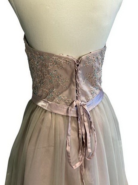 Dancing Queen Blush Embellished Lace Up Back Gown size Large $399