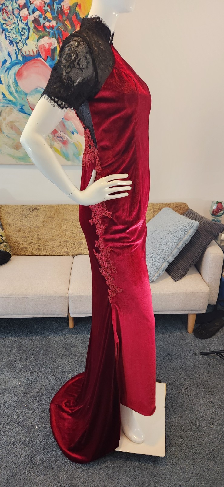Red Carpet stretch velour dress with Chantilly and Alencon lace size S/M – NWT