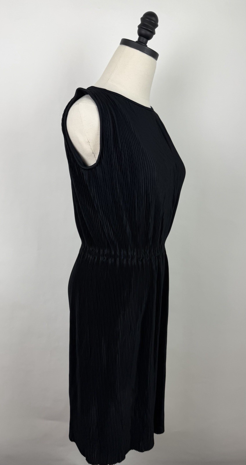 Vintage 60s Pleated Dress Womens Small Black Polyester Knit Sheath Minimal Mod