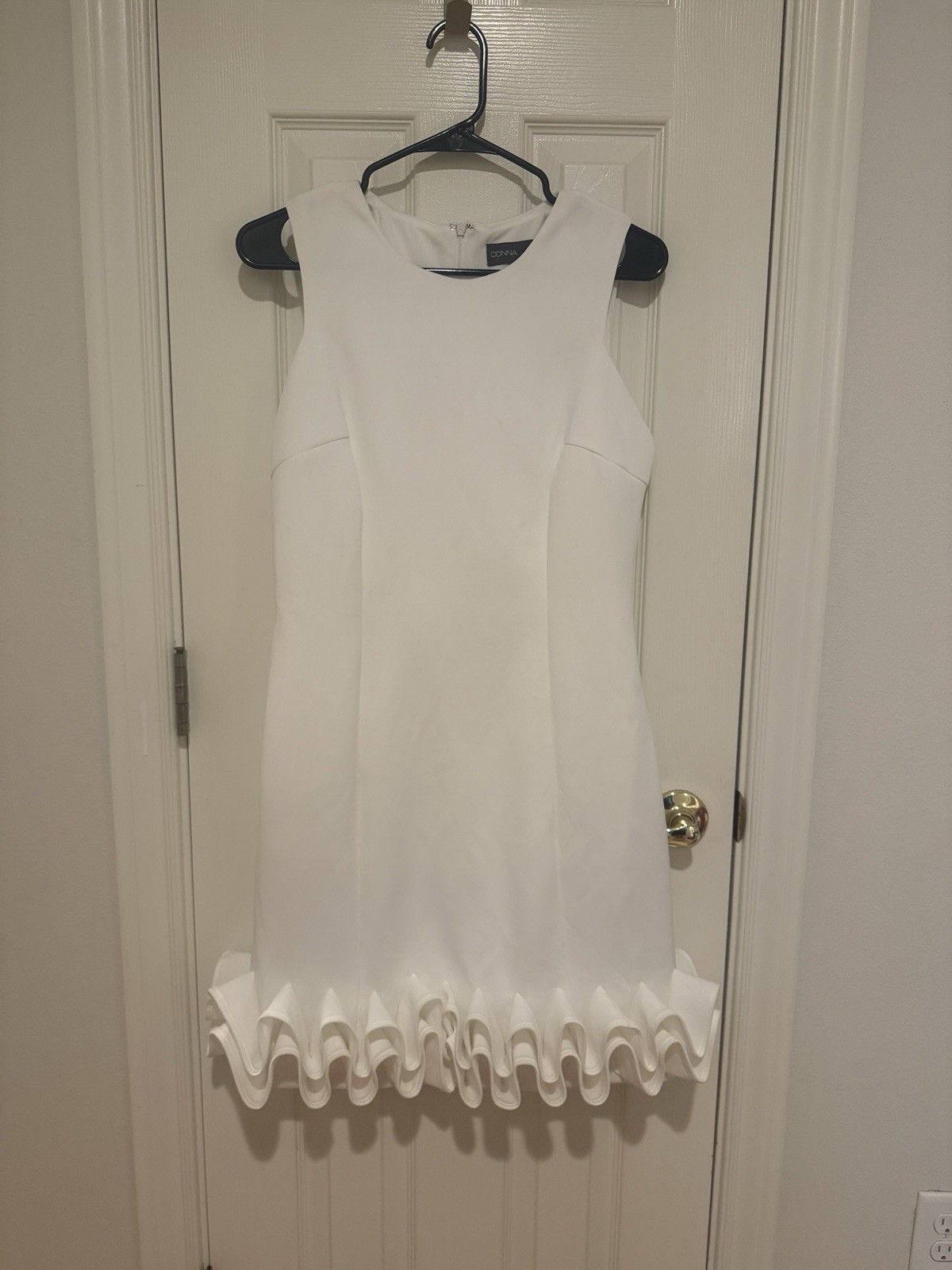 Donna Ricco New York – Women’s Dress Ruffle Hem, White, Size 8