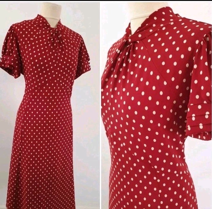 Vintage 1940s 1950s WW2 Style Red Cream Polka Dot Tea Dress Size 12 TWINWOOD