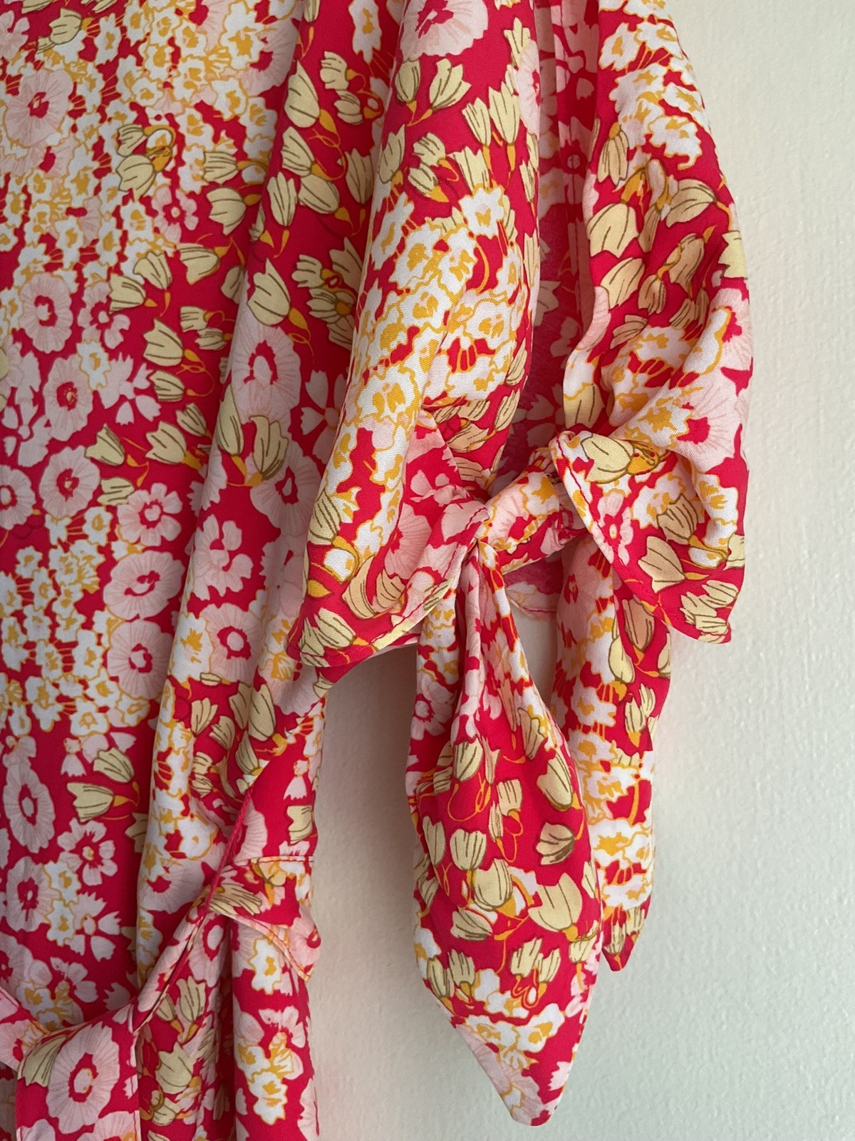 New York and Co Short Tie Sleeve Tunic Dress With Tie Waist English Floral Sz L