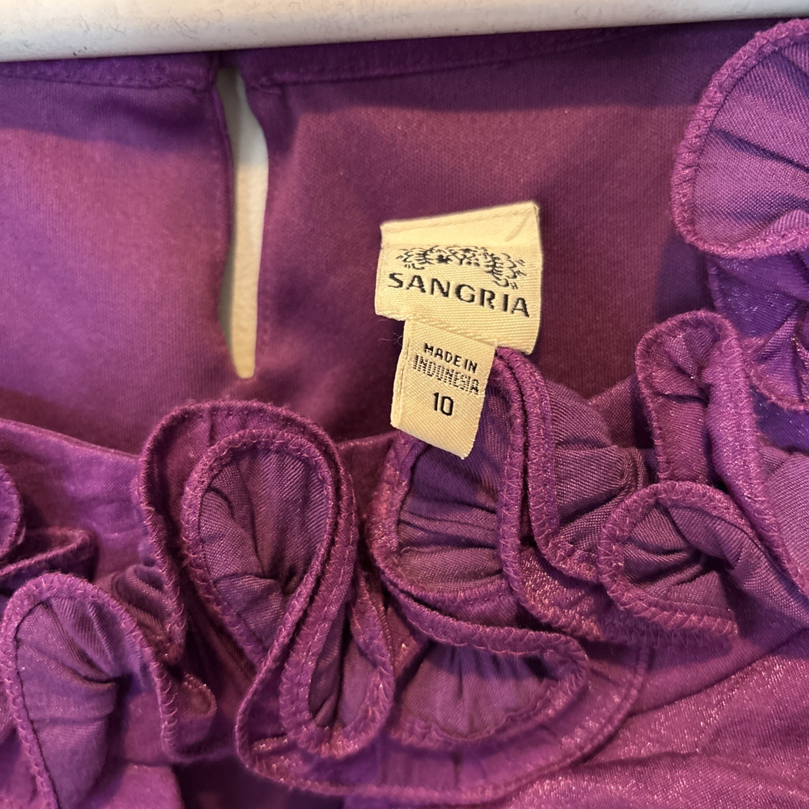 SANGRIA Sleeveless Key Hole Purple Layered/ Ruffled side zipper Dress Size 10